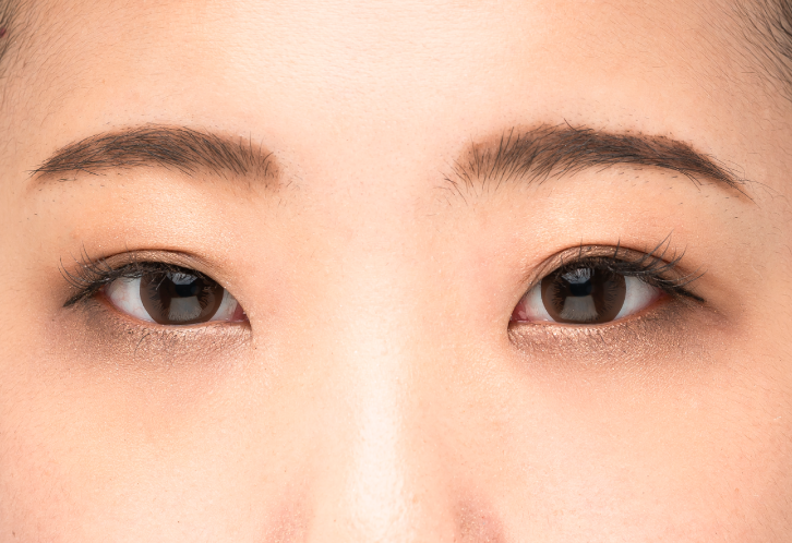 小さい目を大きく！ぱっちりEYEを叶える整形級ナチュラルデカ目メイク♡ meik
